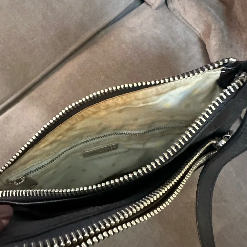 Marc Jacobs Black Leather Asymmetrical Bag - Picture 7 of 9